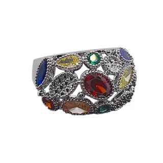 anillo plateado con circonitas de colores